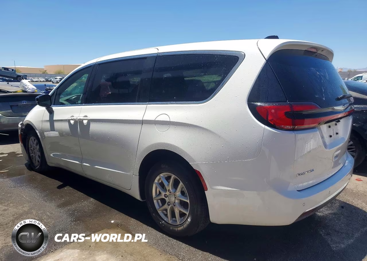 2026 Chrysler Pacifica Select VIN:2C4RC1BG8TR201802 - 2