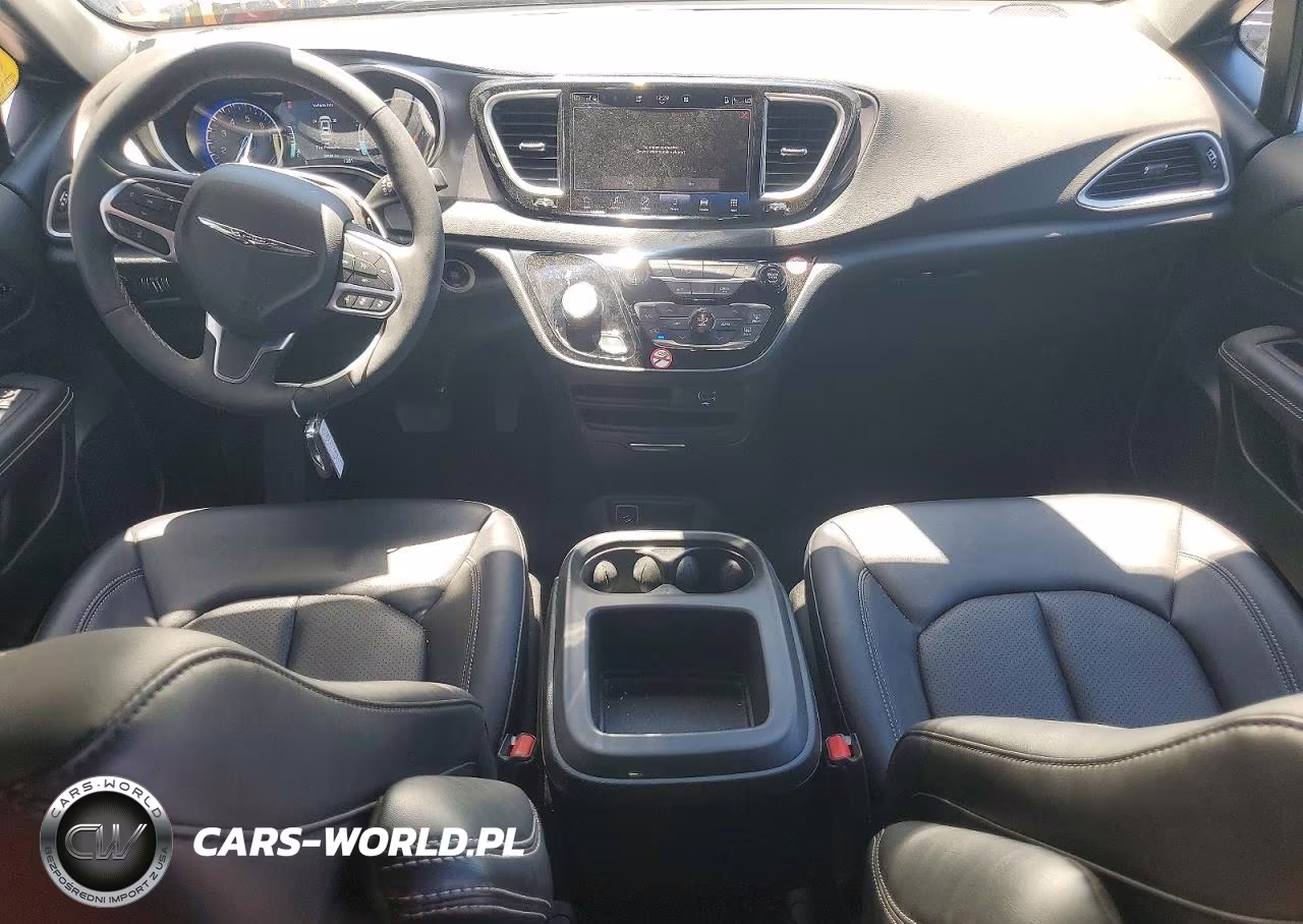 2026 Chrysler Pacifica Select VIN:2C4RC1BG8TR201802 - 8