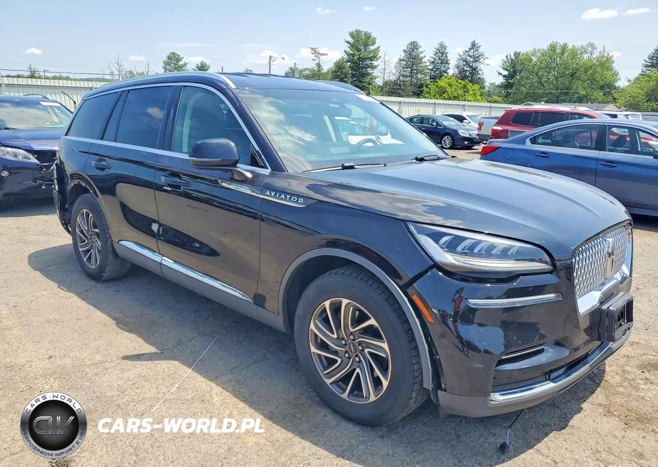 2021 Lincoln Aviator VIN:5LM5J6XC7MGL17835 - 4