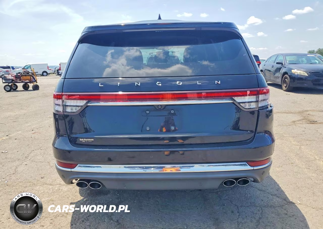 2021 Lincoln Aviator VIN:5LM5J6XC7MGL17835 - 6