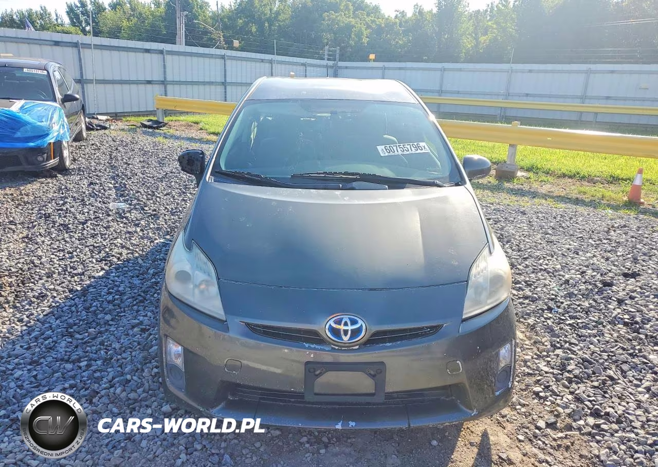 2011 Toyota Prius Three VIN:JTDKN3DU6B0322783 - 5