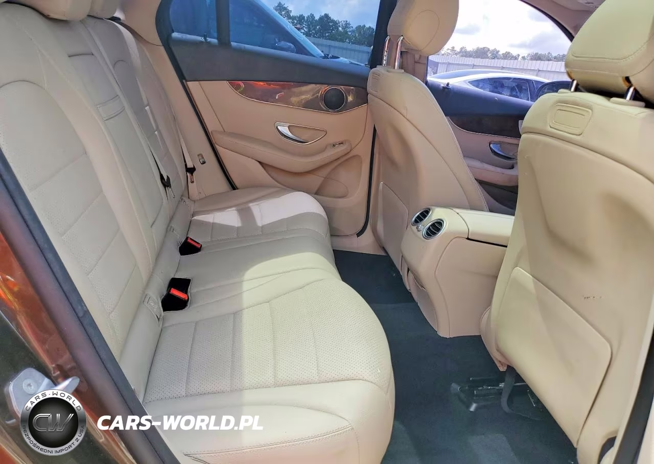 2018 Mercedes-Benz Glc 300 VIN:WDC0G4JB7JV056213 - 11