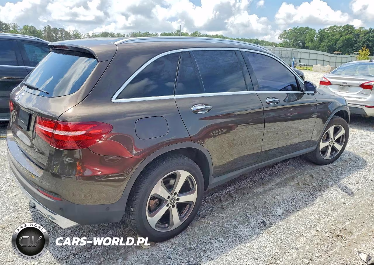2018 Mercedes-Benz Glc 300 VIN:WDC0G4JB7JV056213 - 3