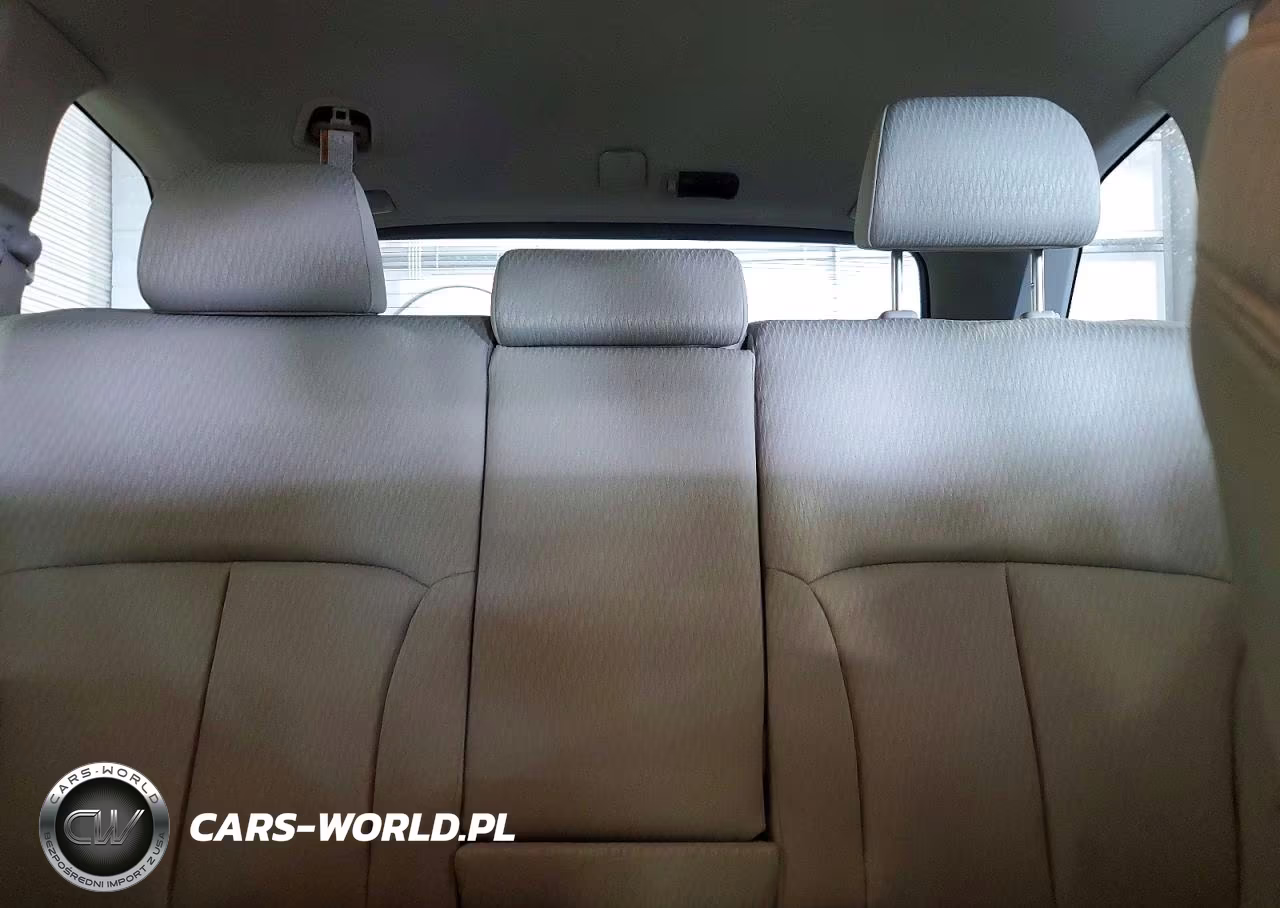 2011 Subaru Outback 2.5I VIN:4S4BRCACXB3310601 - 10