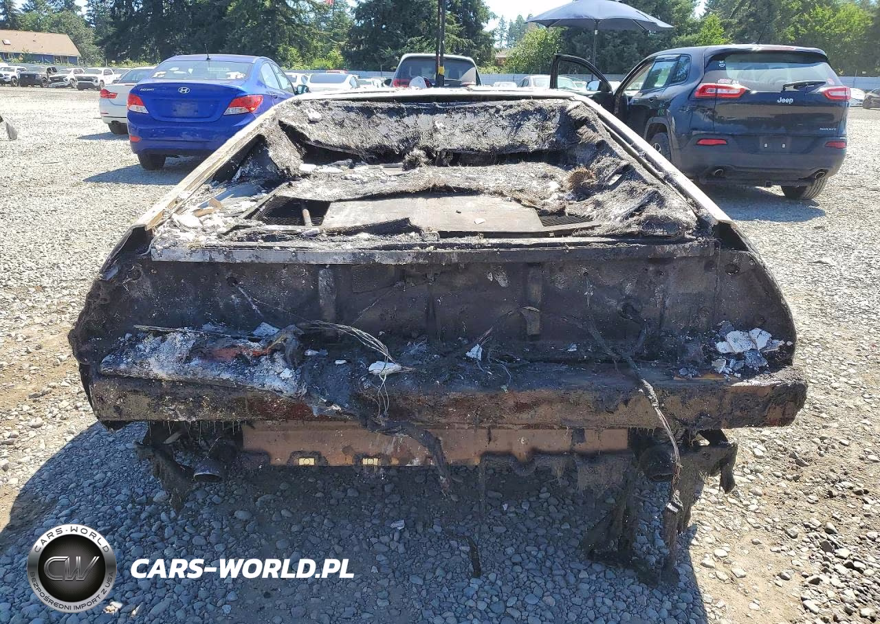 1982 Delorean Dmc-12 VIN:SCEDT26T6CD010332 - 6