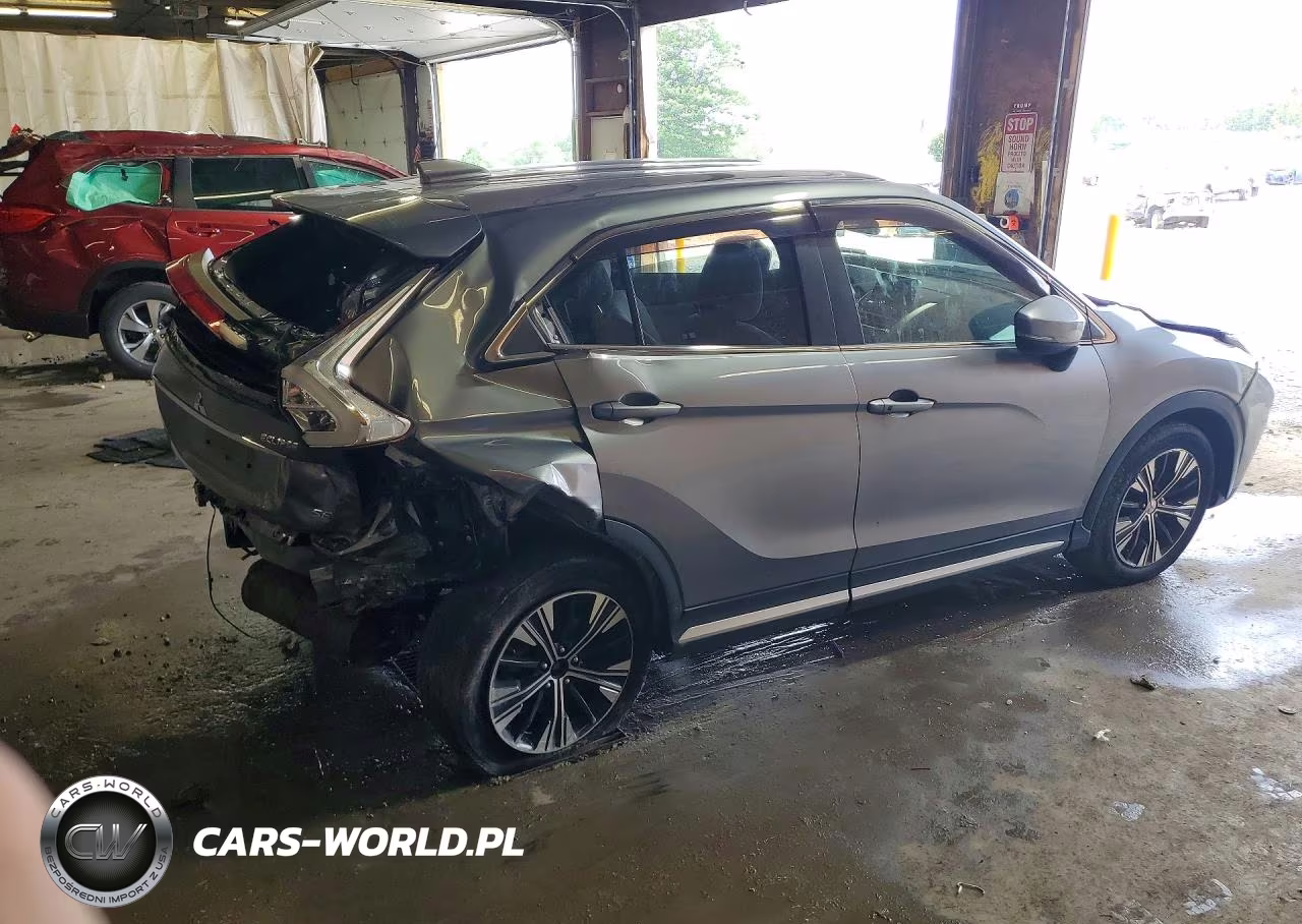2018 Mitsubishi Eclipse Cross Se-Sel VIN:JA4AT5AA5JZ040355 - 3