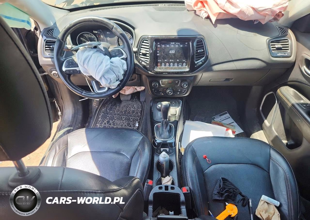 2019 Jeep Compass Limited VIN:3C4NJDCB0KT690698 - 8