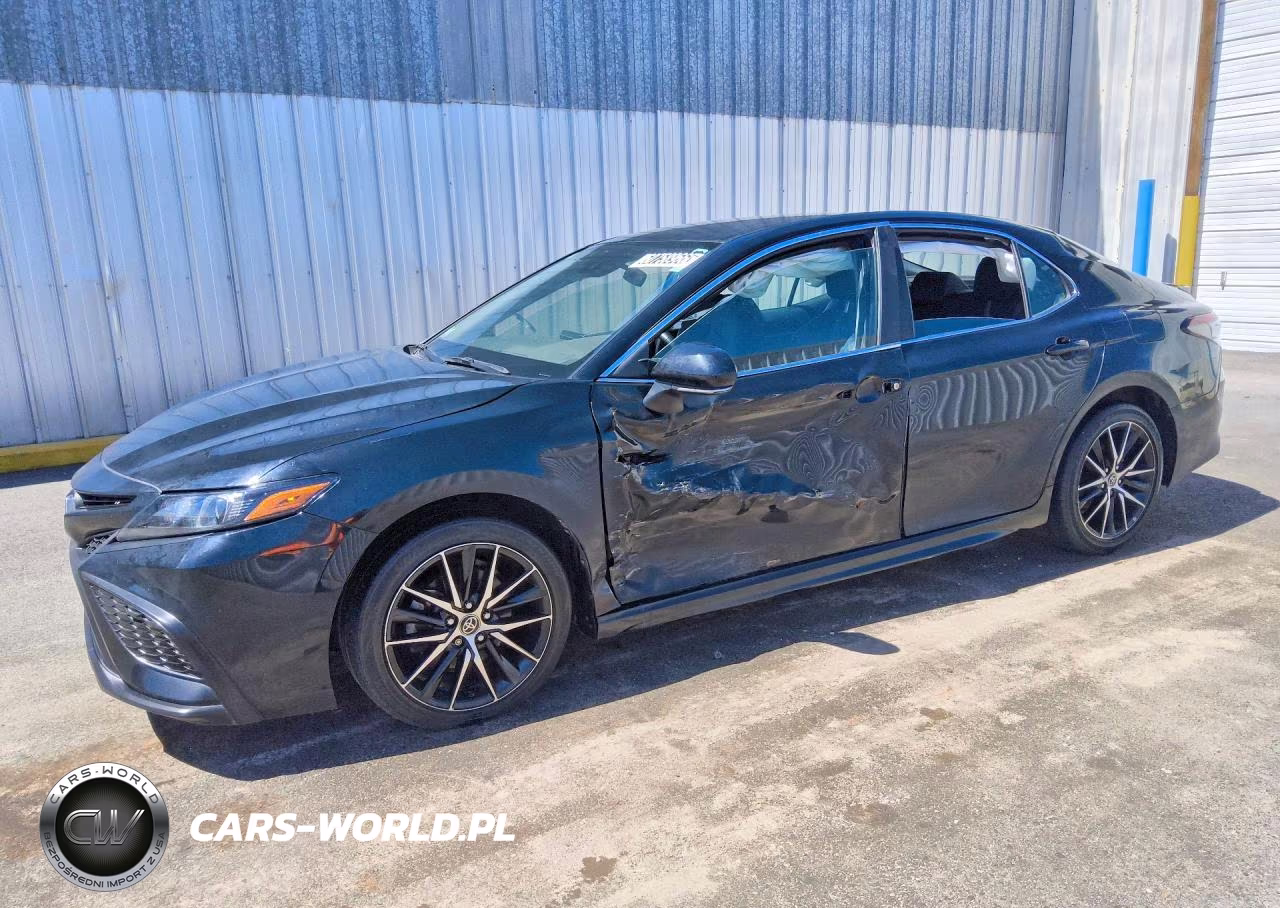 2023 Toyota Camry Se – zdjęcie 1 z 13