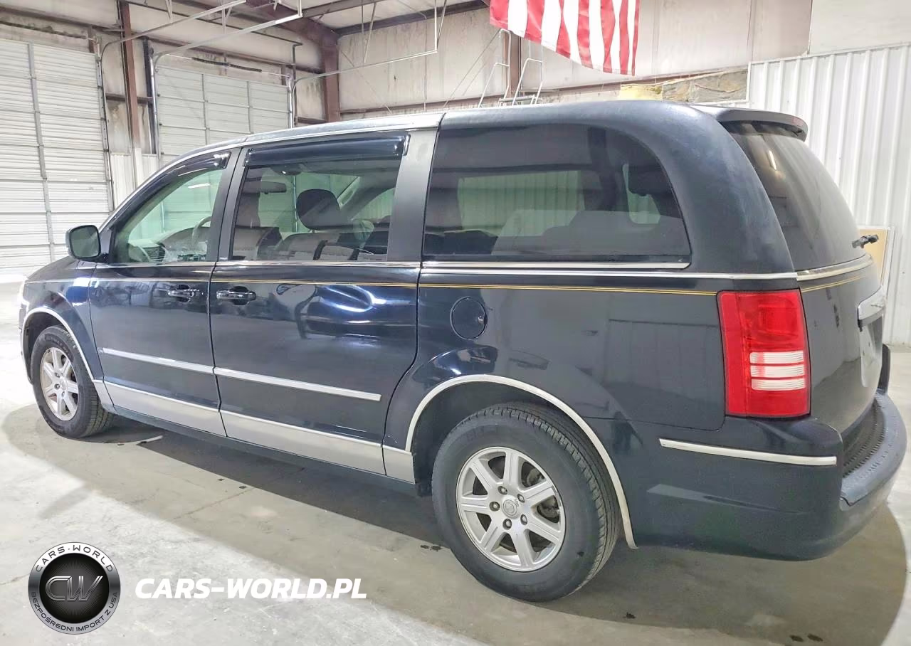 2010 Chrysler Town & Country Touring VIN:2A4RR5D10AR271896 - 2