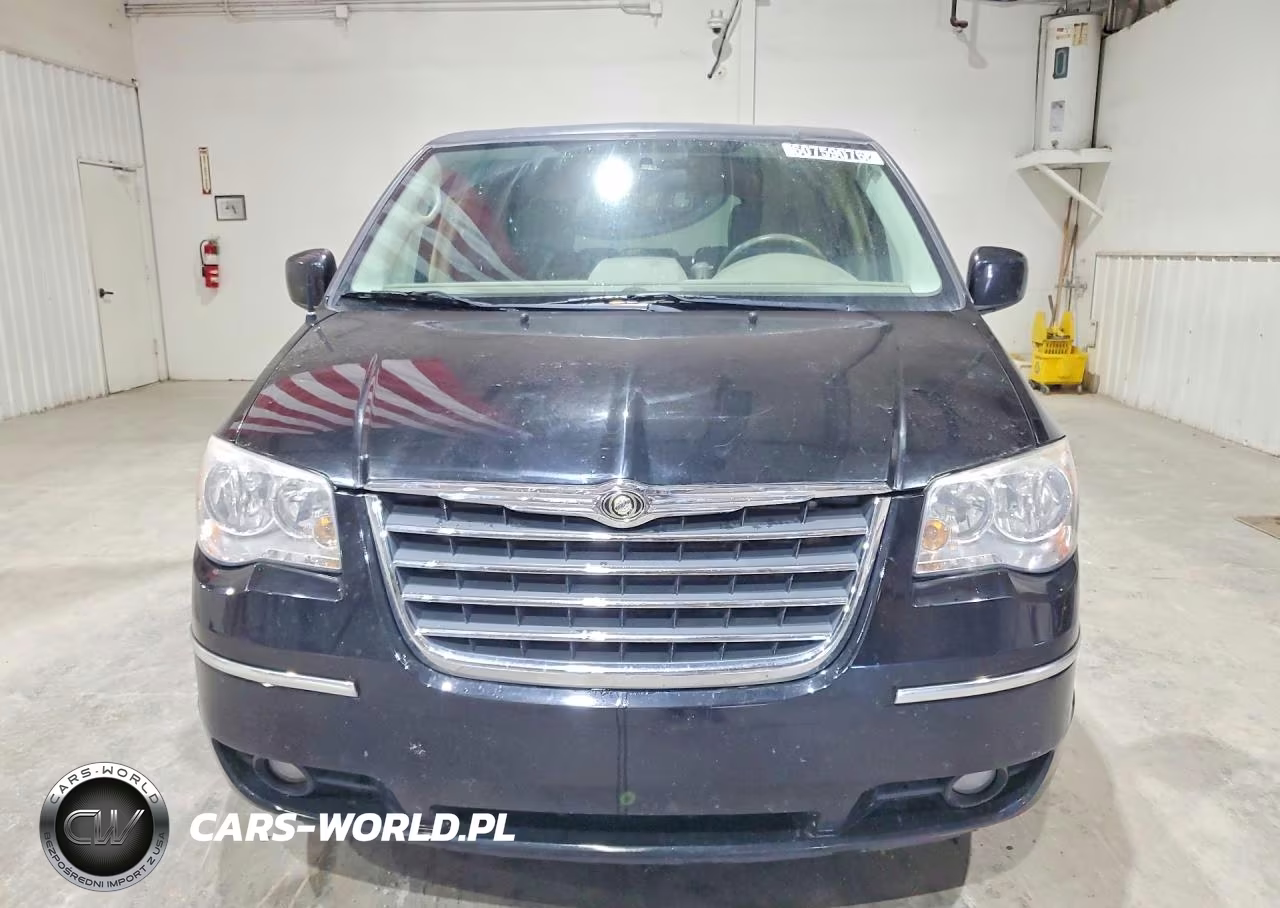 2010 Chrysler Town & Country Touring VIN:2A4RR5D10AR271896 - 5
