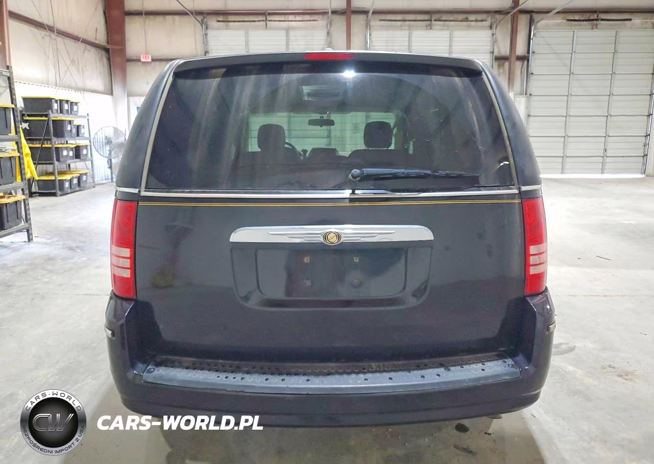 2010 Chrysler Town & Country Touring VIN:2A4RR5D10AR271896 - 6