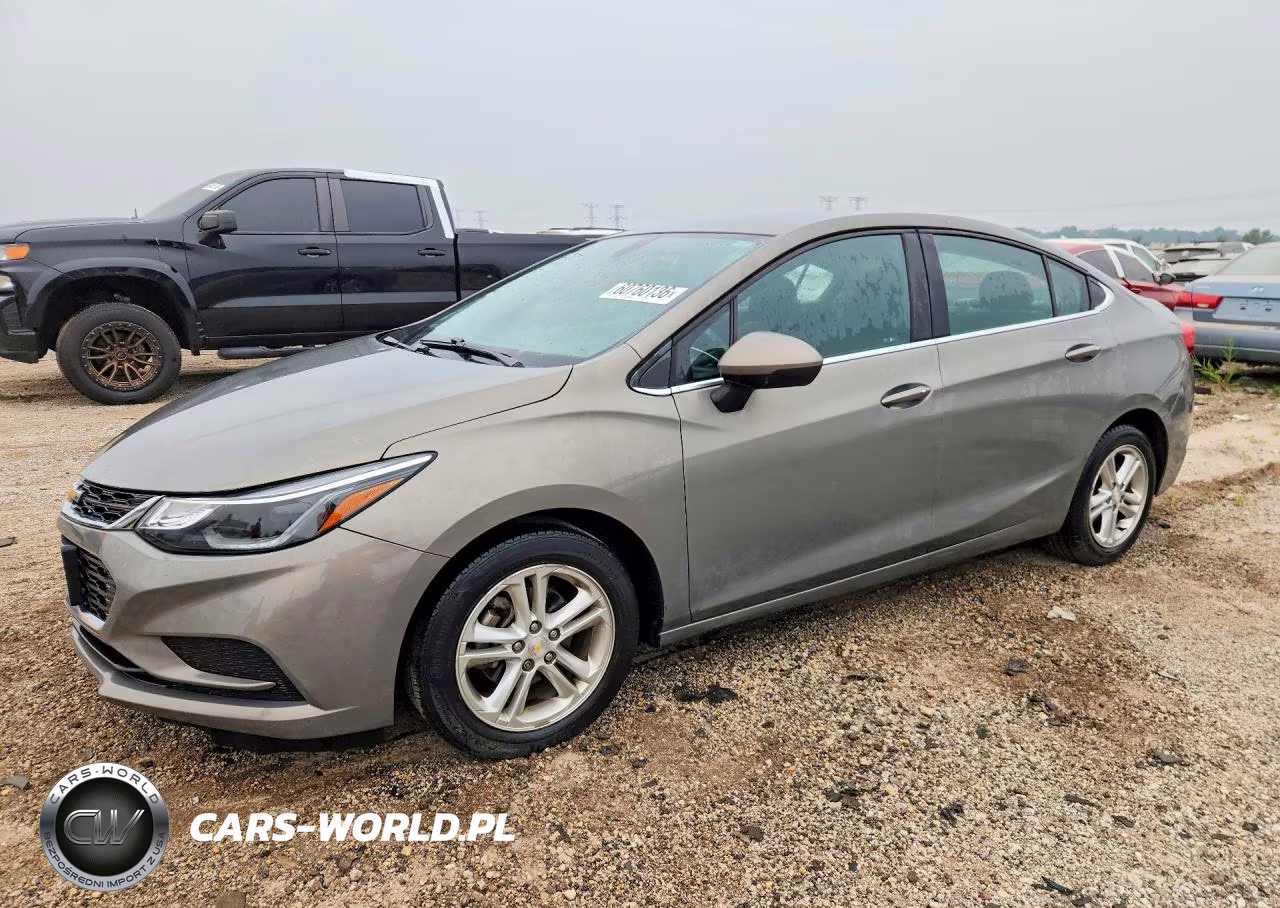 2017 Chevrolet Cruze Lt – zdjęcie 1 z 13