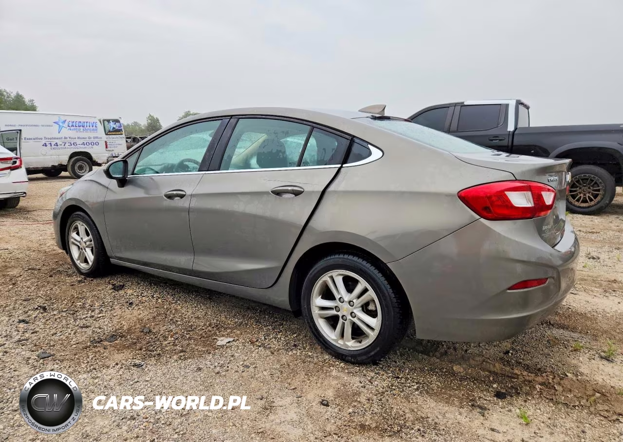 2017 Chevrolet Cruze Lt VIN:1G1BE5SM0H7196203 - 2