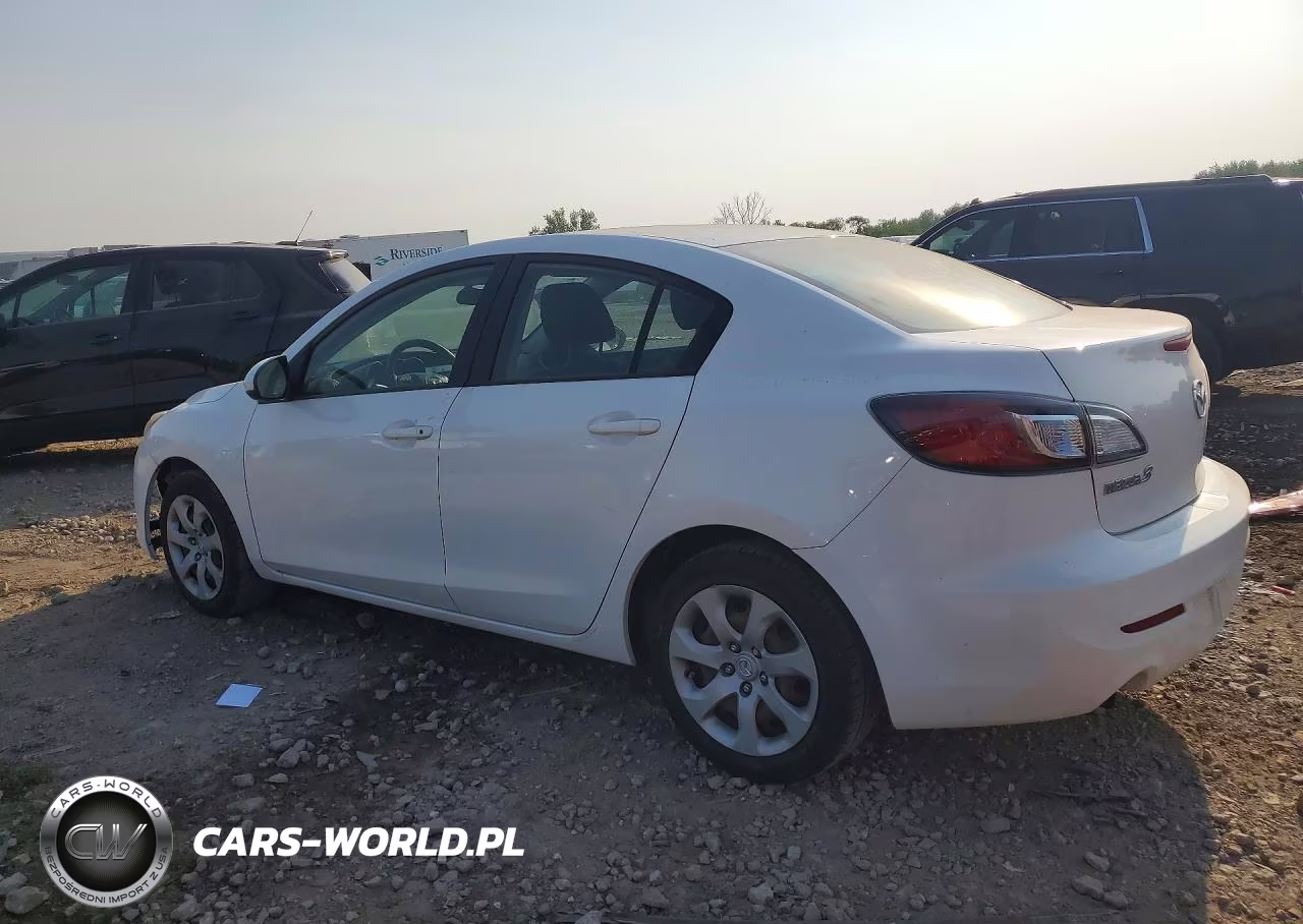 2013 Mazda 3 I VIN:JM1BL1TG3D1742990 - 2