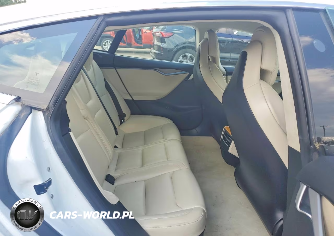 2019 Tesla Model S VIN:5YJSA1E40KF330376 - 10