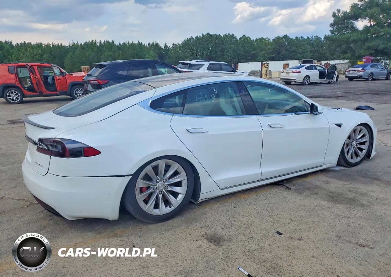 2019 Tesla Model S VIN:5YJSA1E40KF330376 - 3