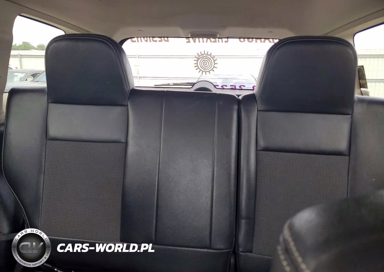 2014 Jeep Patriot Latitude VIN:1C4NJPFA7ED624907 - 10