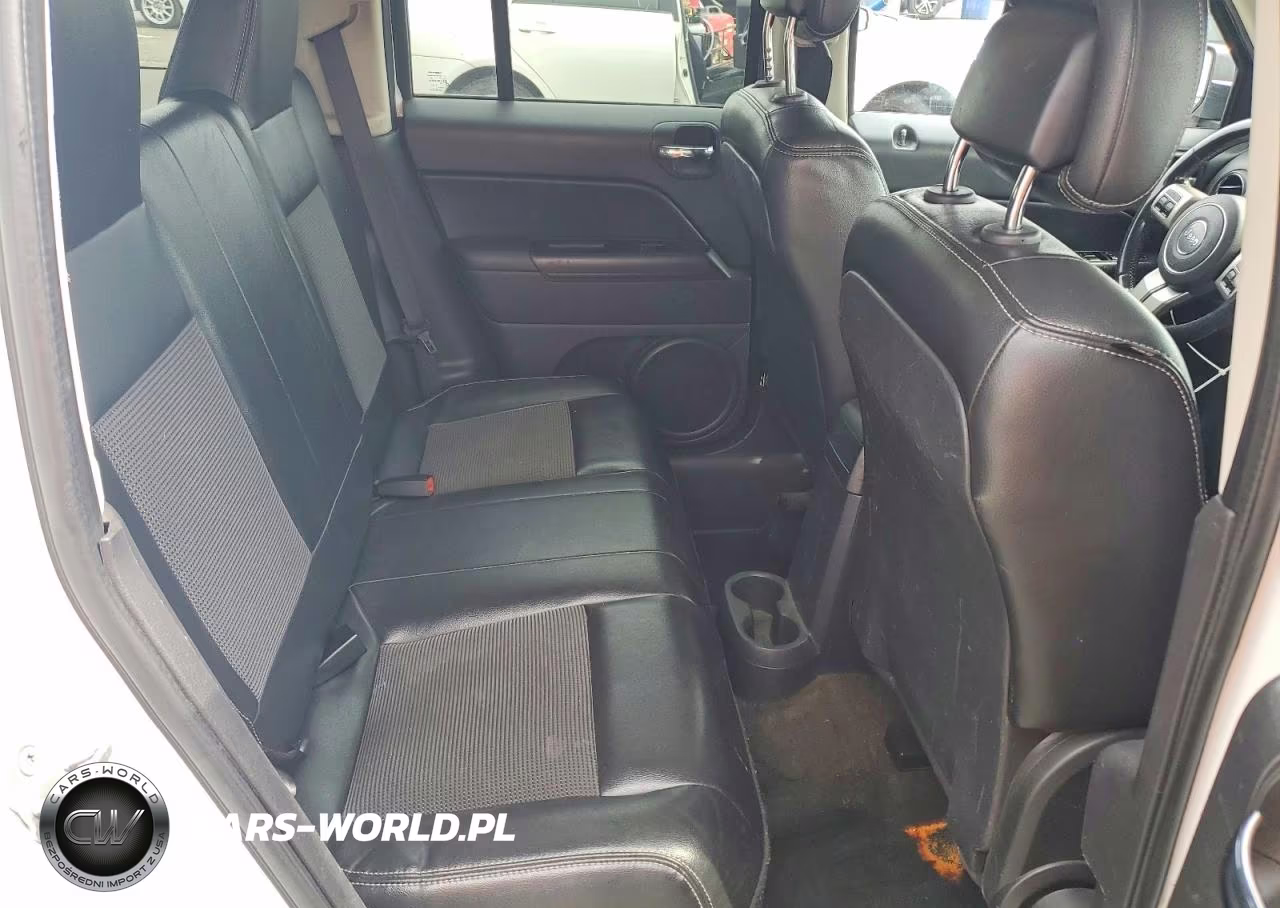 2014 Jeep Patriot Latitude VIN:1C4NJPFA7ED624907 - 11