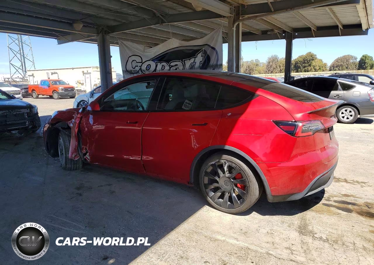 2021 Tesla Model Y VIN:5YJYGDEF7MF095893 - 2
