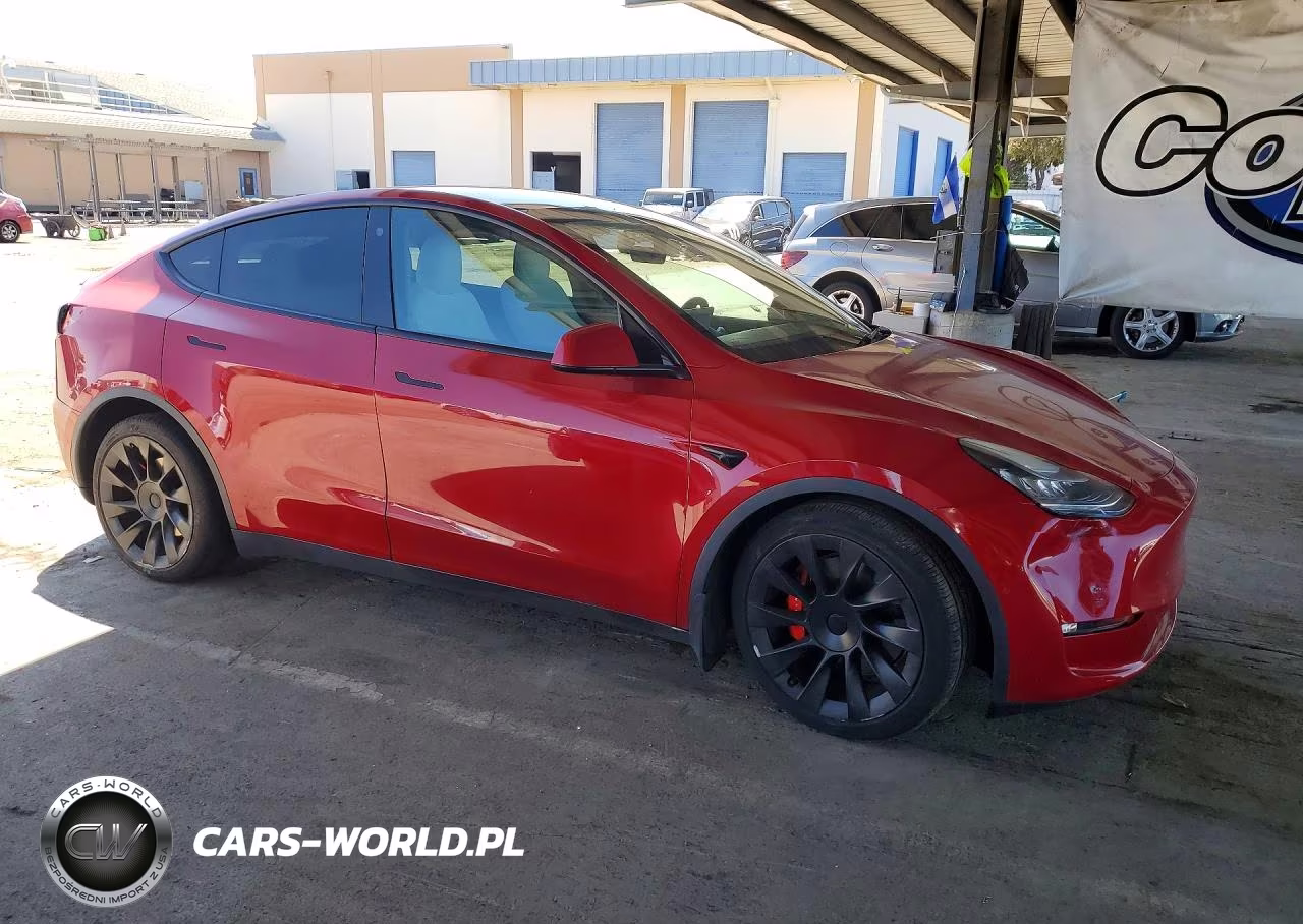 2021 Tesla Model Y VIN:5YJYGDEF7MF095893 - 4