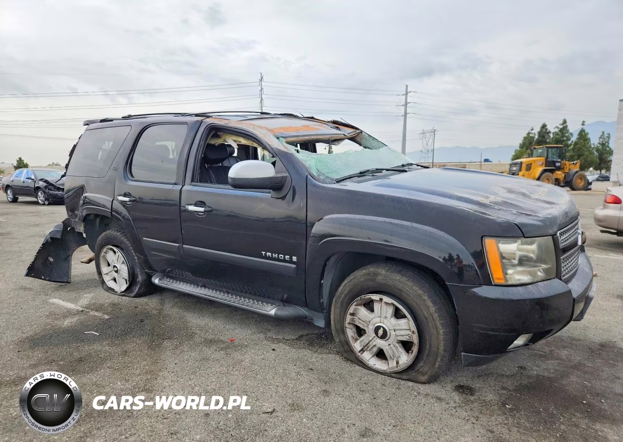 2007 Chevrolet Tahoe K1500 VIN:1GNFK13027R290115 - 4
