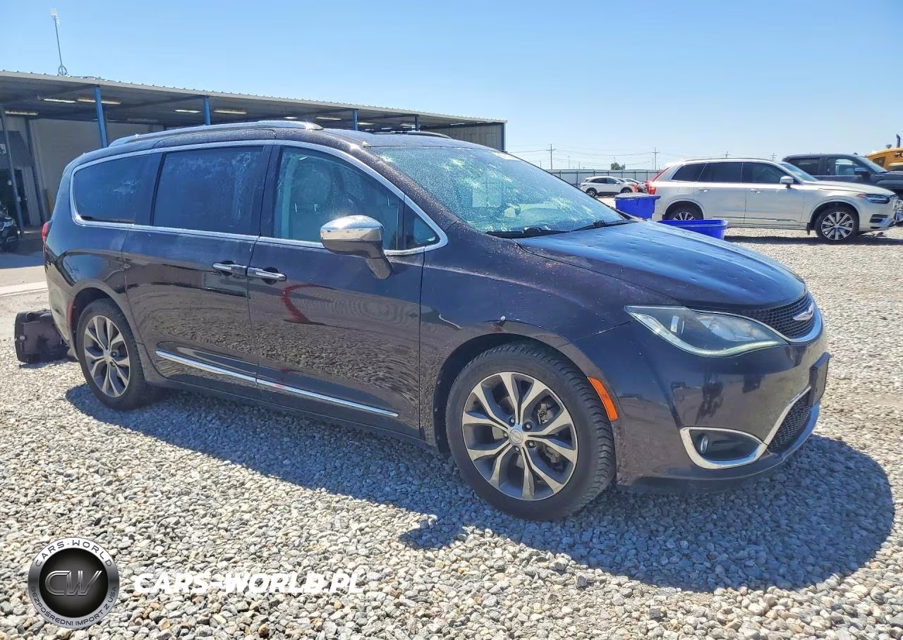 2017 Chrysler Pacifica Limited VIN:2C4RC1GG0HR525746 - 4
