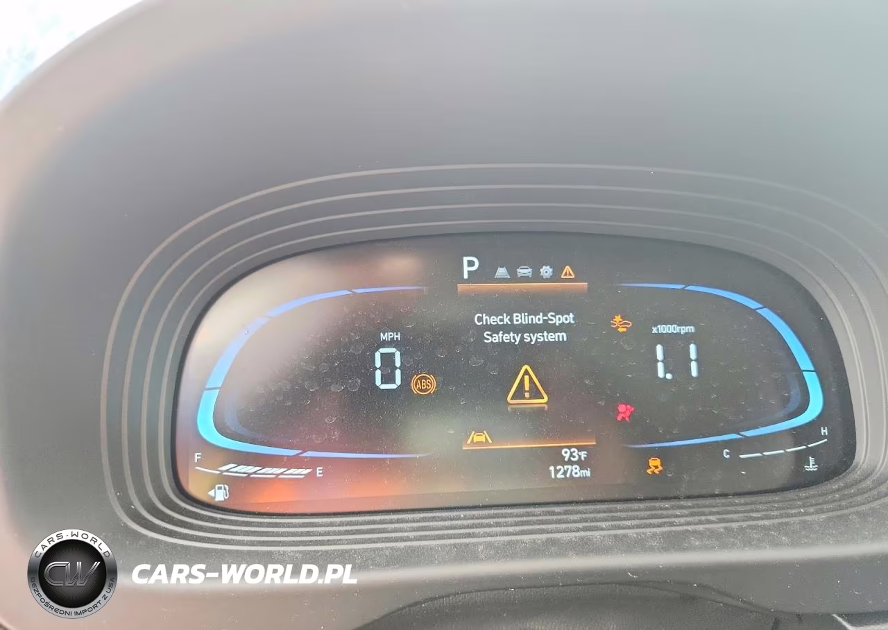2026 Hyundai Venue Sel VIN:KMHRC8A36TU423664 - 9