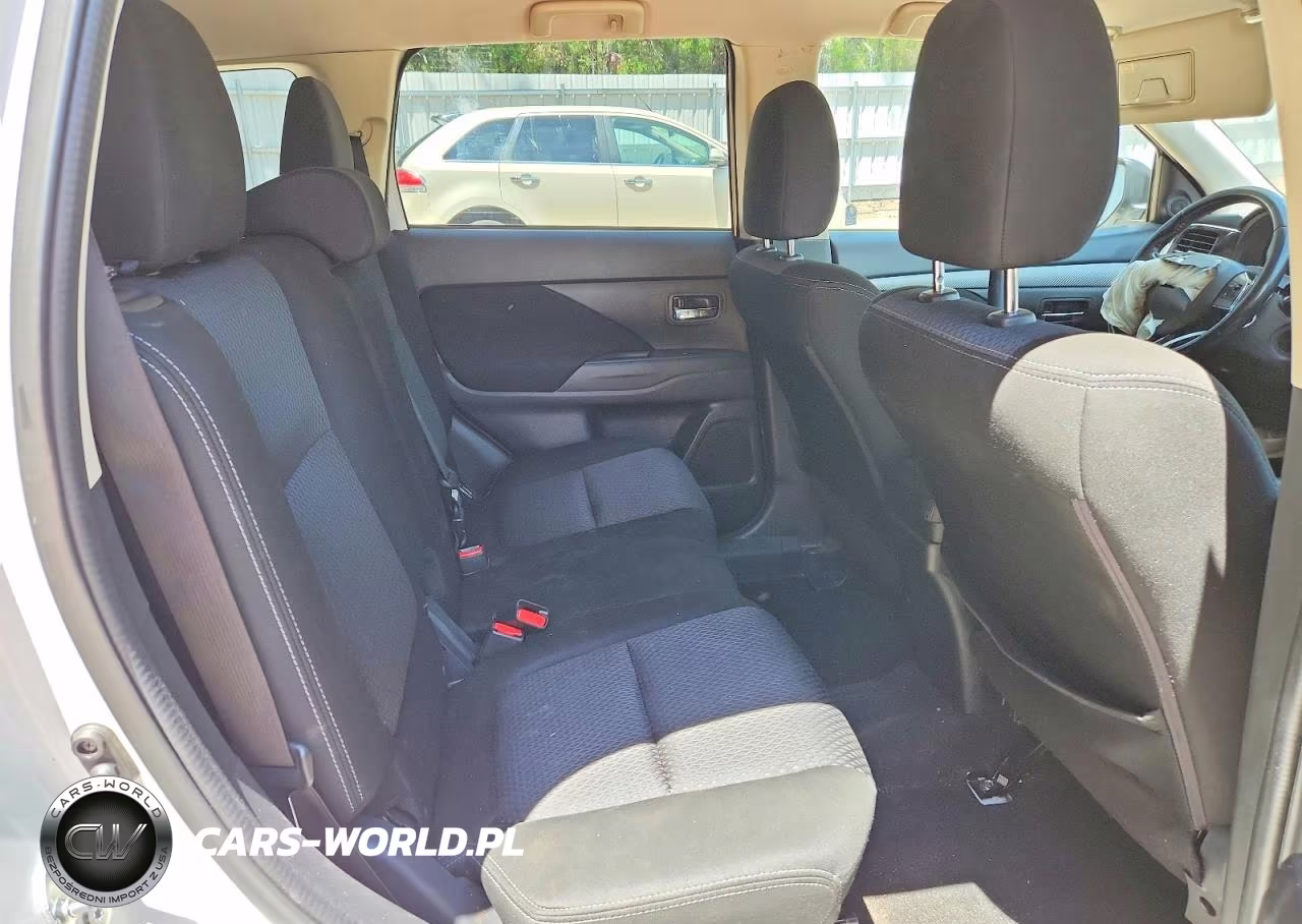 2016 Mitsubishi Outlander Se VIN:JA4AD3A35GZ024944 - 11