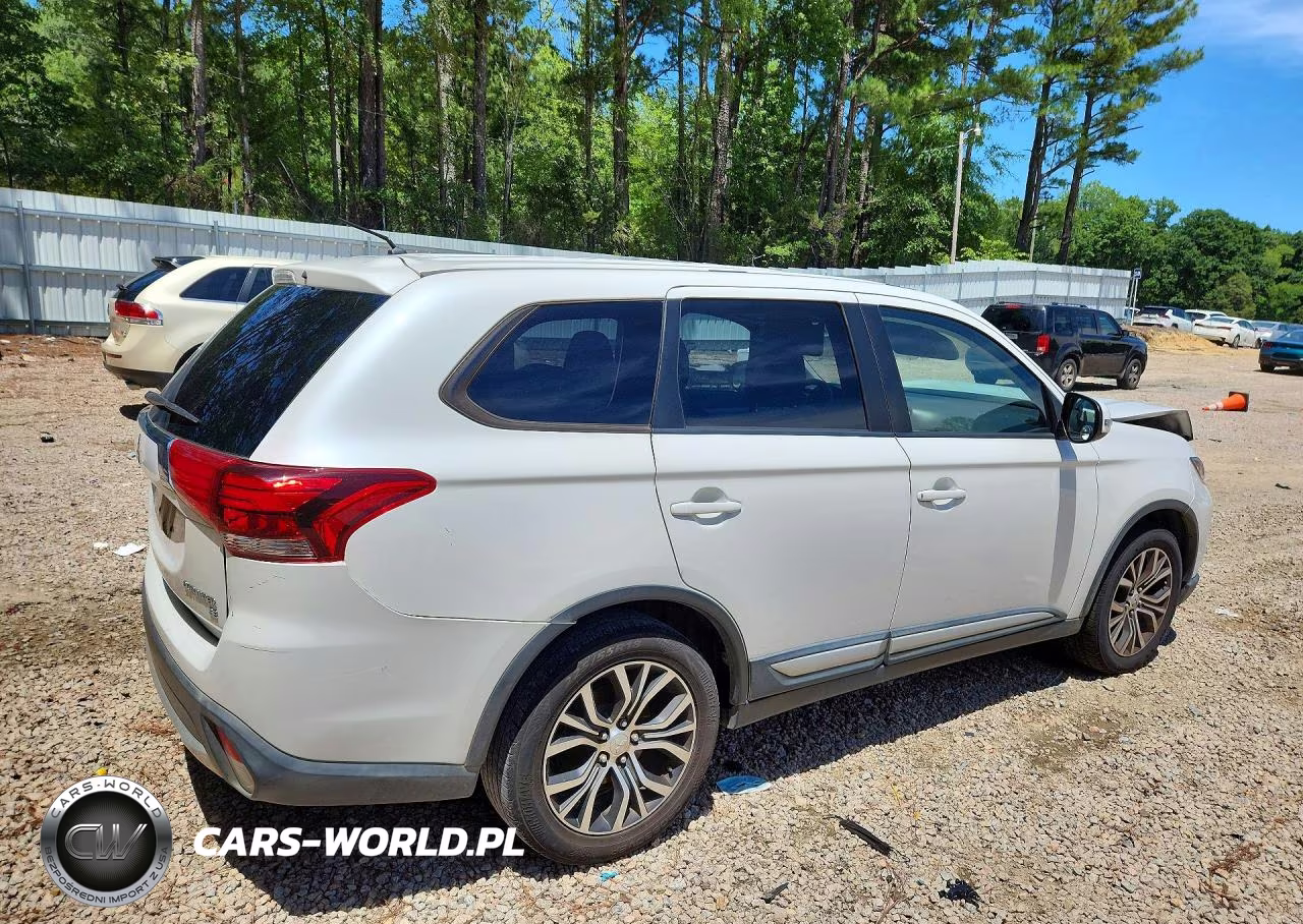 2016 Mitsubishi Outlander Se VIN:JA4AD3A35GZ024944 - 3