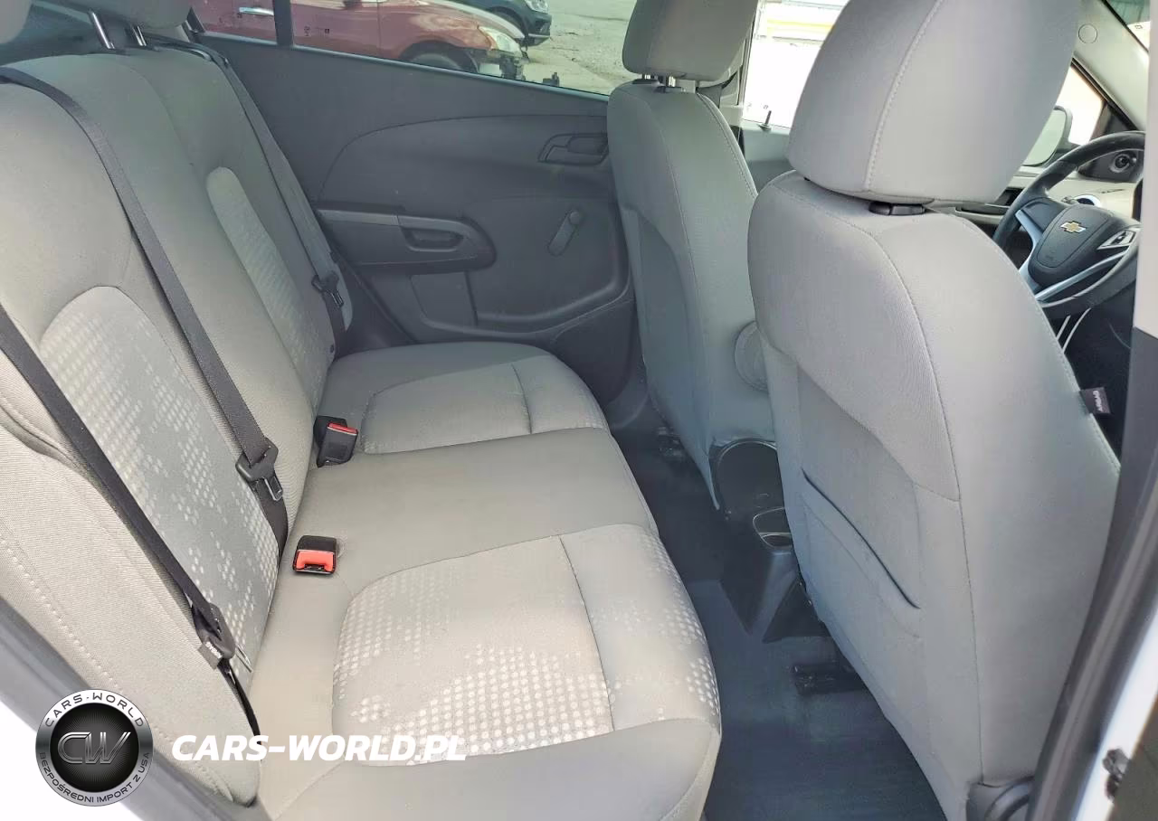 2020 Chevrolet Sonic Ls VIN:1G1JB5SB6L4105352 - 10
