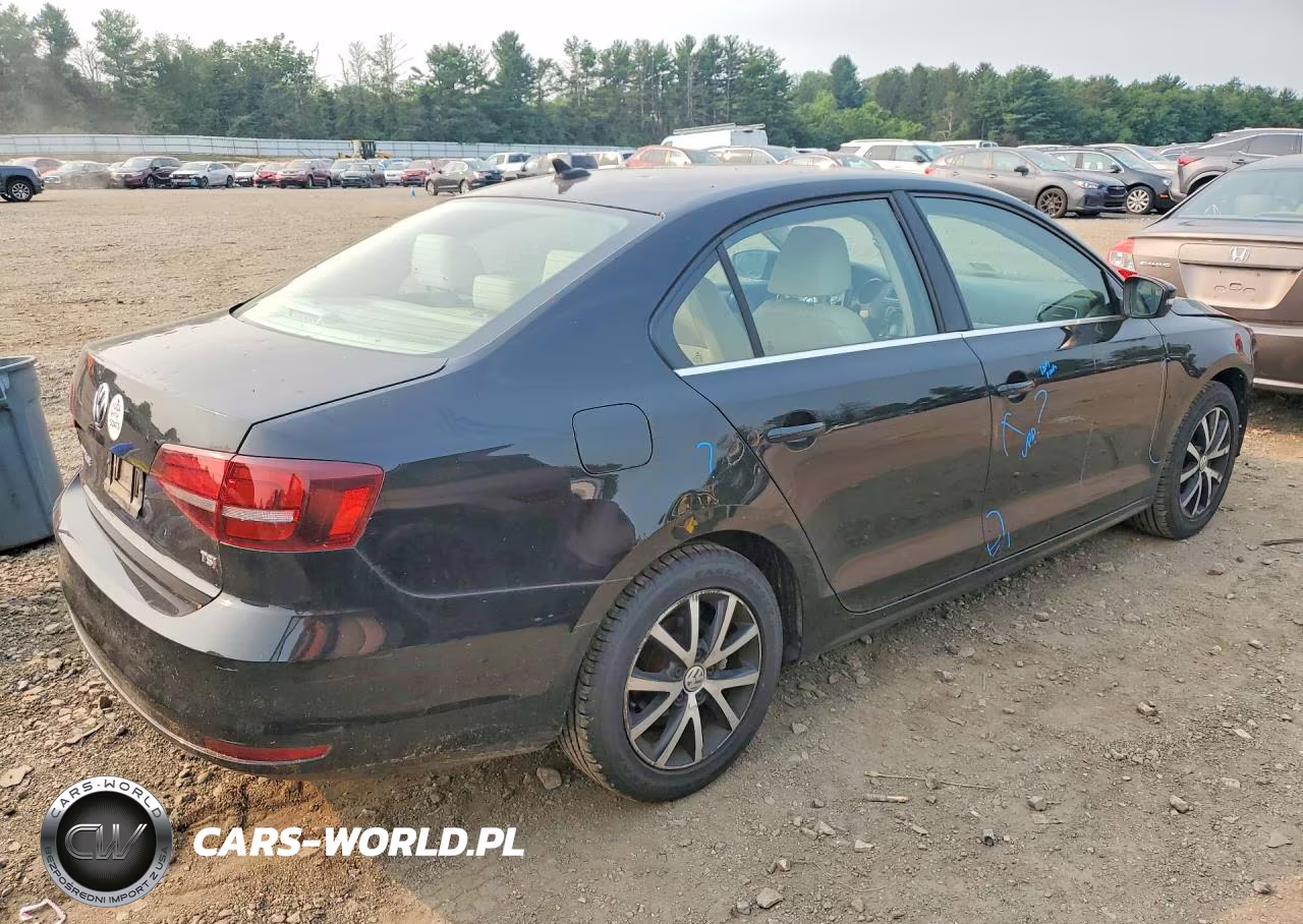 2018 Volkswagen Jetta Se VIN:3VWB67AJ5JM226912 - 3