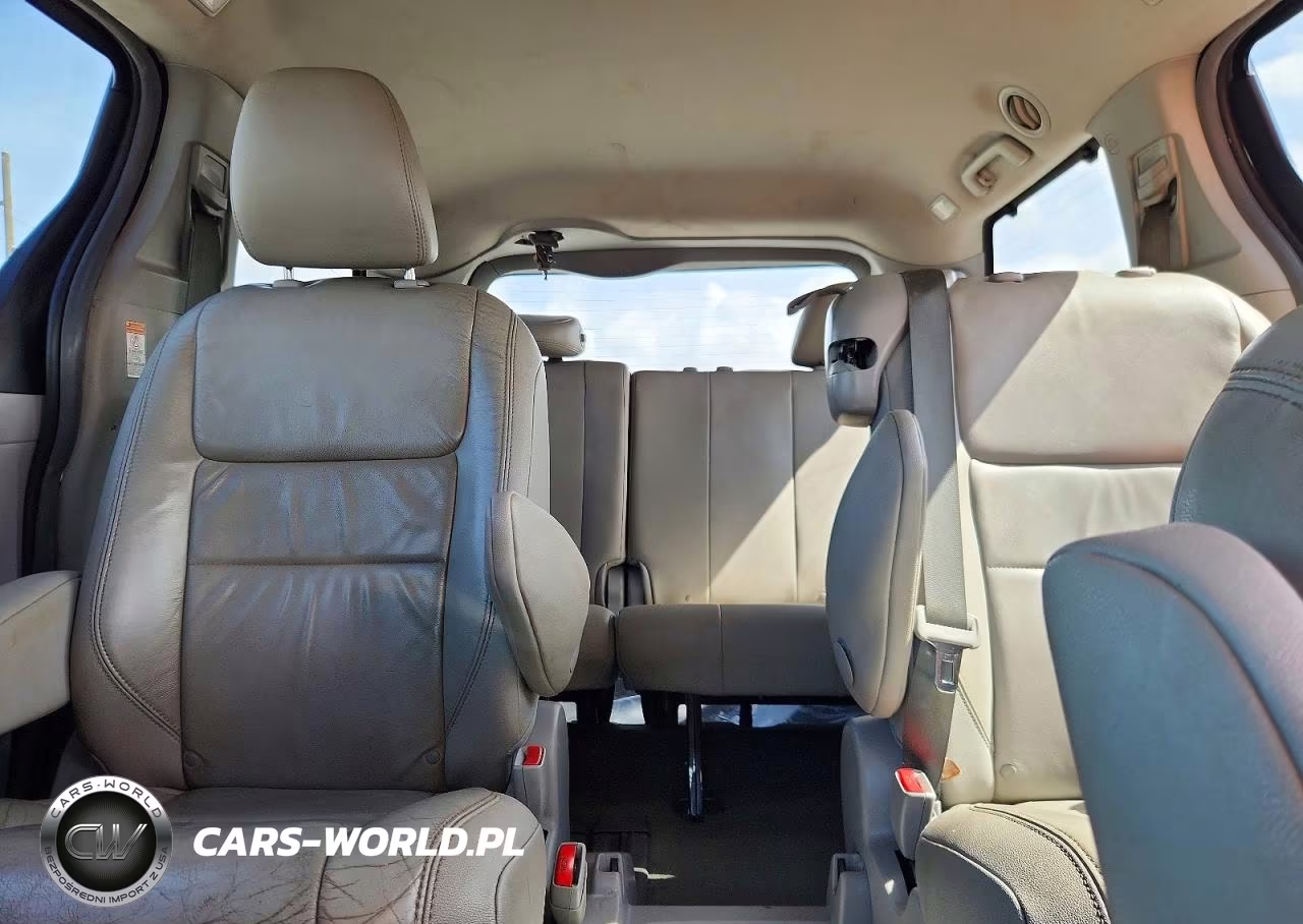 2016 Toyota Sienna Xle VIN:5TDYK3DC3GS729958 - 10