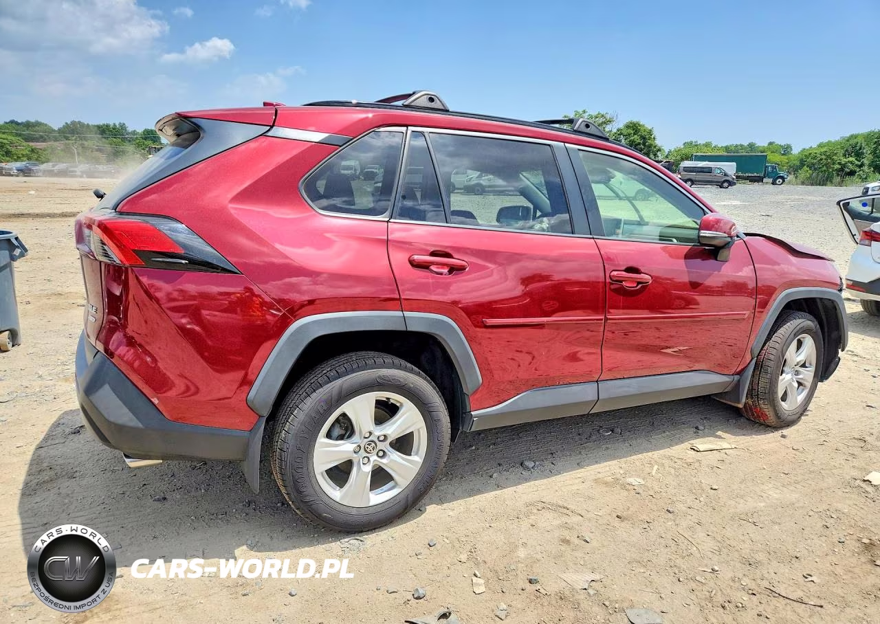 2020 Toyota Rav4 Xle VIN:JTMP1RFVXLD527396 - 3