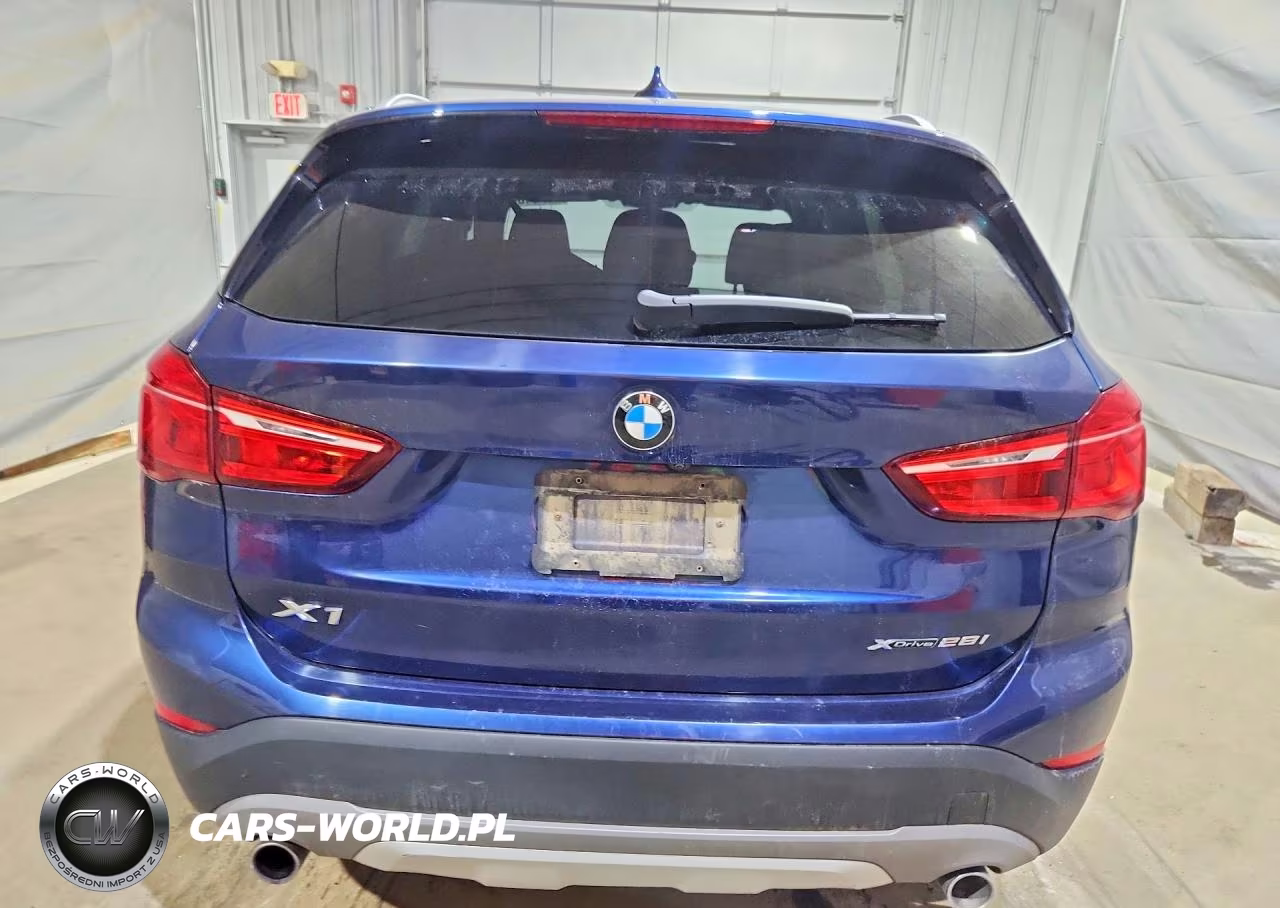 2018 BMW X1 xDrive28I VIN:WBXHT3C34J3H33451 - 6