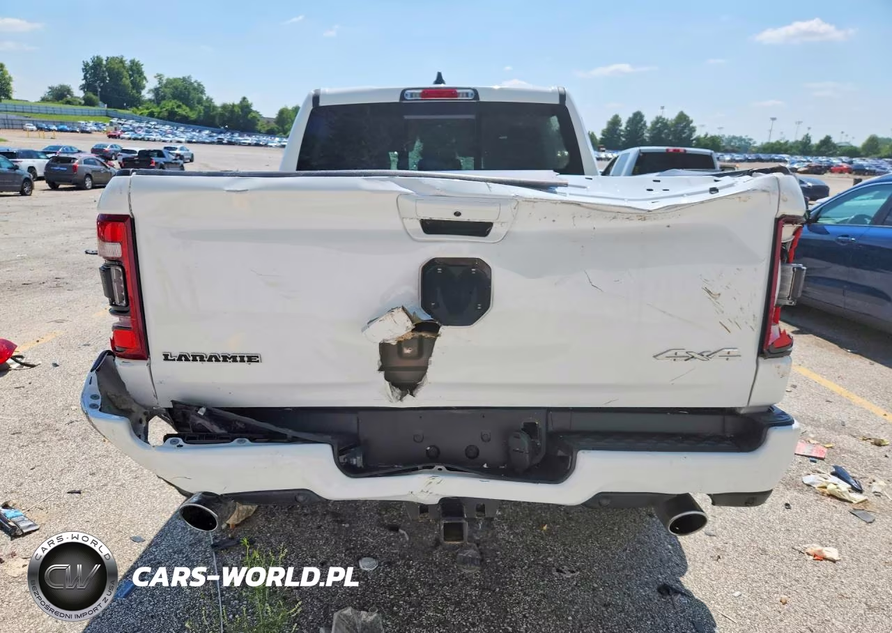 2022 Ram 1500 Laramie VIN:1C6SRFJT9NN428550 - 6