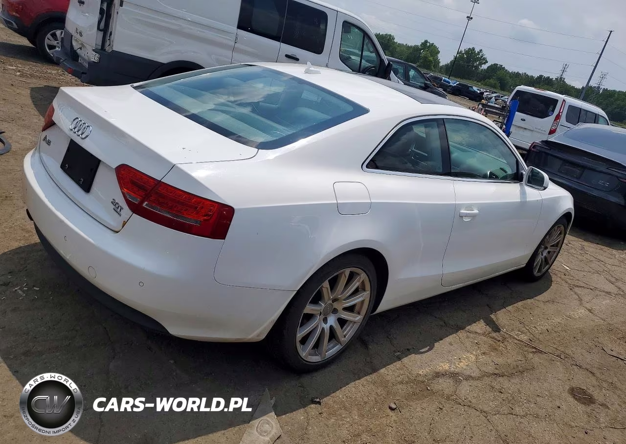 2011 Audi A5 Premium Plus VIN:WAULFAFR9BA080948 - 3