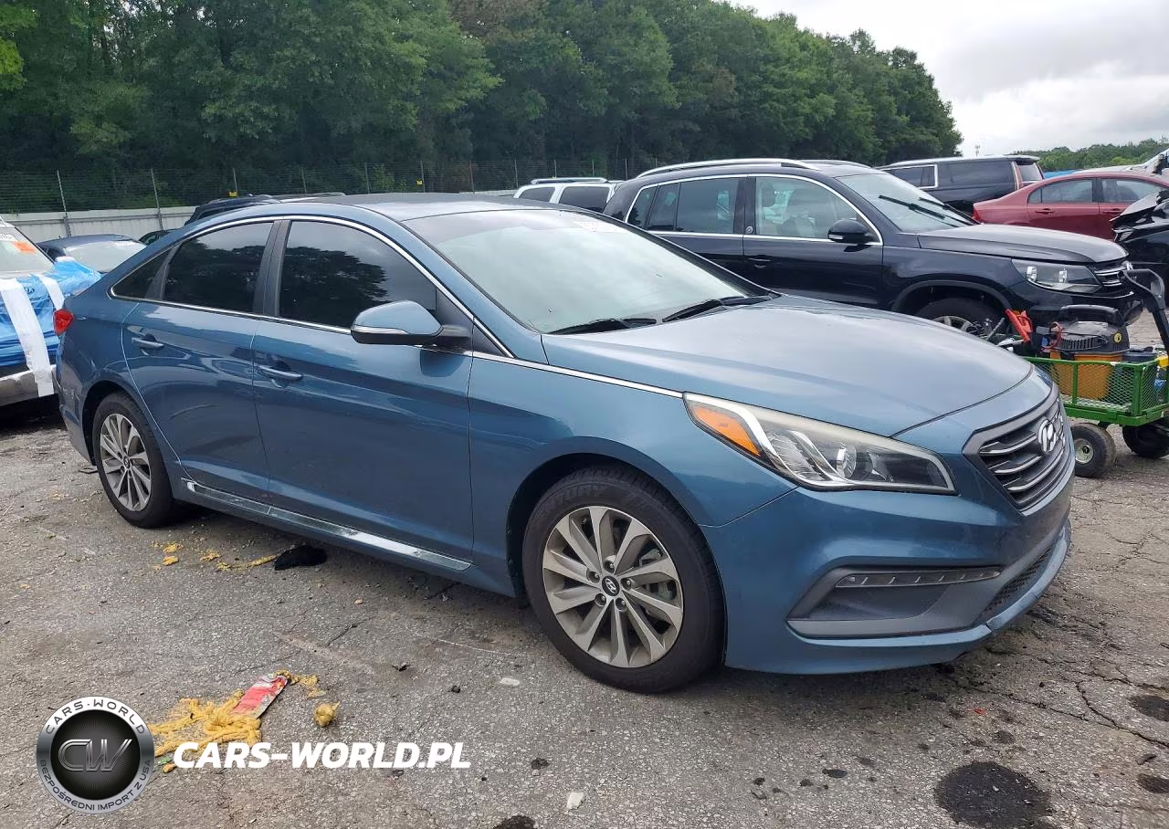 2017 Hyundai Sonata Sport VIN:5NPE34AF6HH496721 - 4