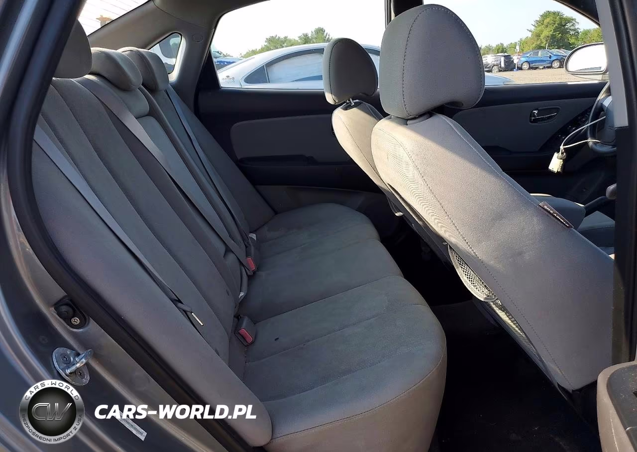2010 Hyundai Elantra Gls VIN:KMHDU4AD7AU952885 - 10