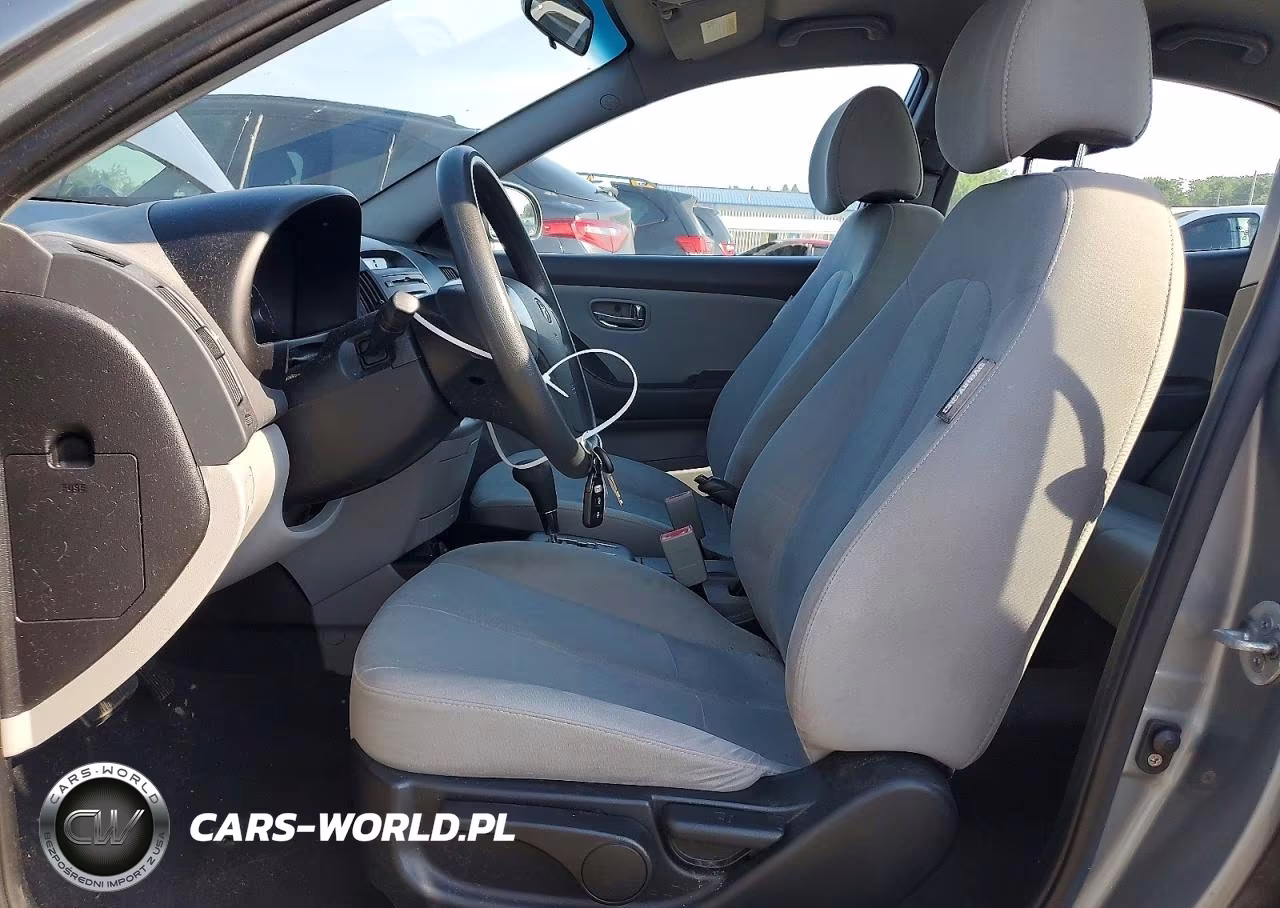 2010 Hyundai Elantra Gls VIN:KMHDU4AD7AU952885 - 7