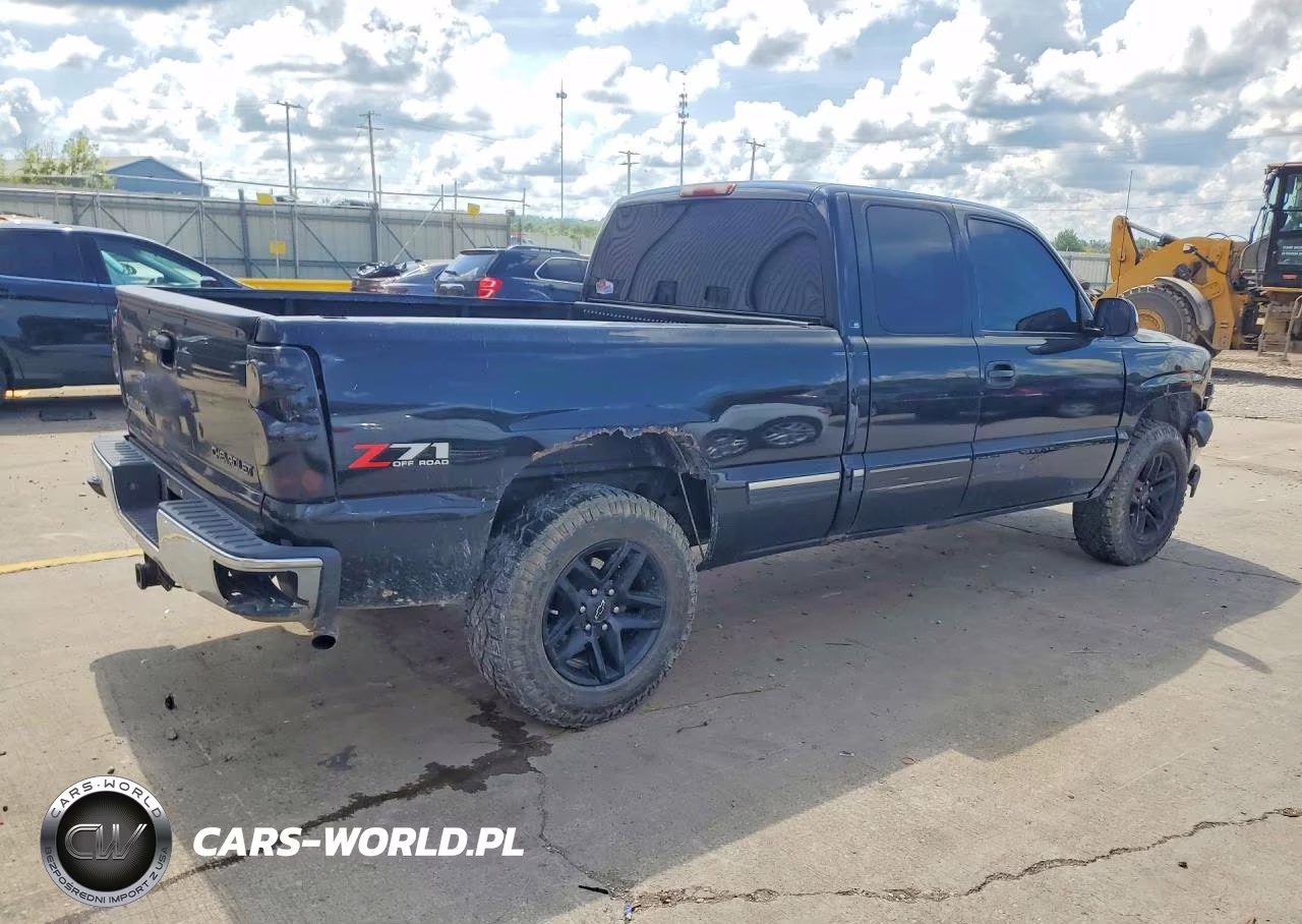 2002 Chevrolet Silverado VIN:2GCEK19T521402364 - 3
