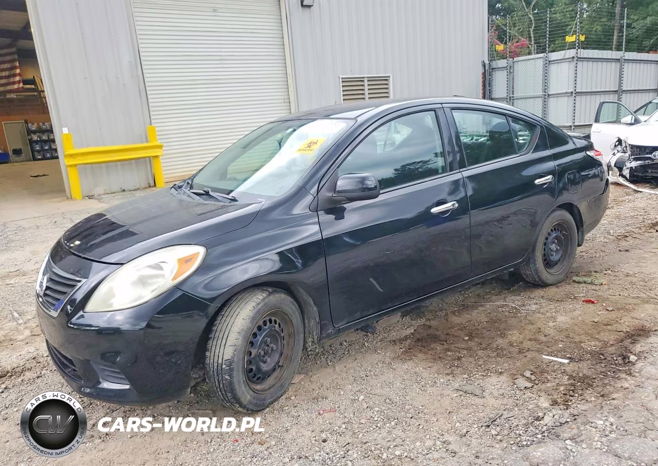 2014 Nissan Versa 1.6 Sv