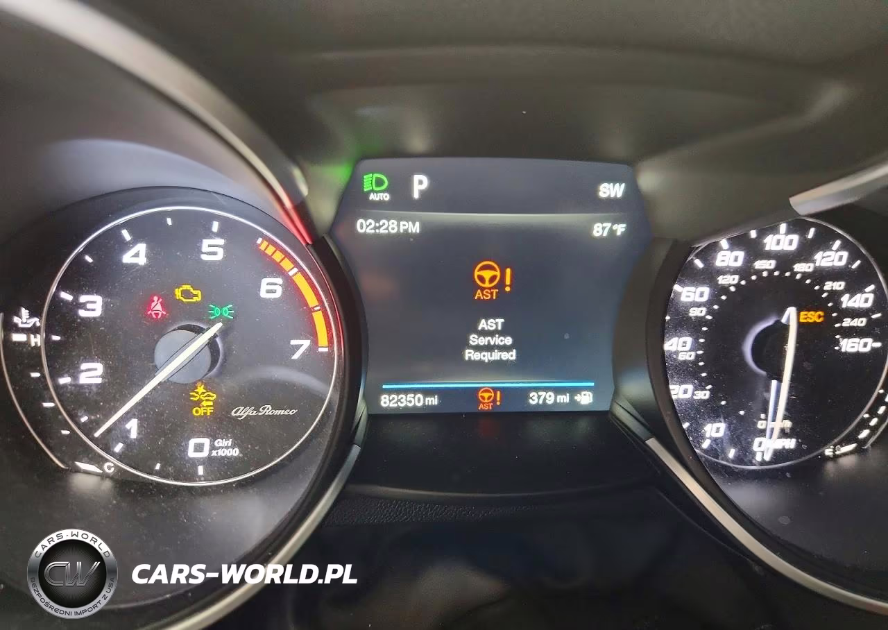 2018 Alfa Romeo Stelvio Sport VIN:ZASFAKPN5J7B68561 - 9