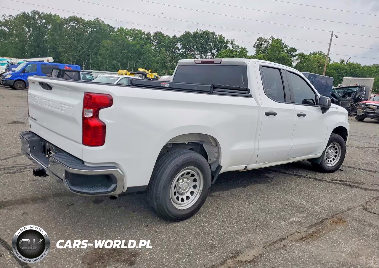 2021 Chevrolet Silverado C1500 VIN:1GCRWAEH5MZ346055 - 3