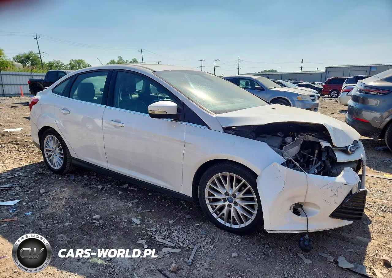 2012 Ford Focus Sel VIN:1FAHP3H25CL271540 - 4
