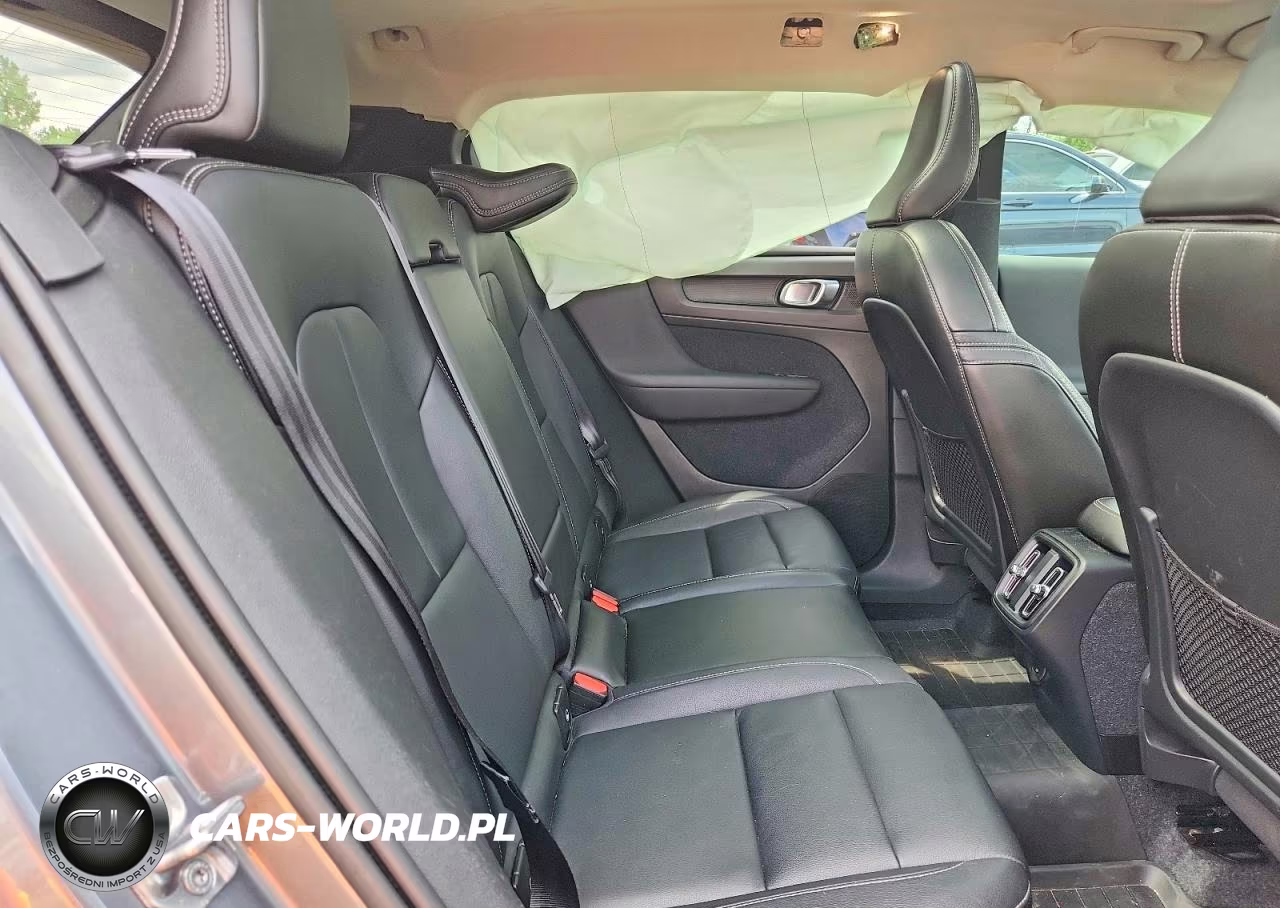 2019 Volvo Xc40 T5 Momentum VIN:YV4162XZ8K2006653 - 10