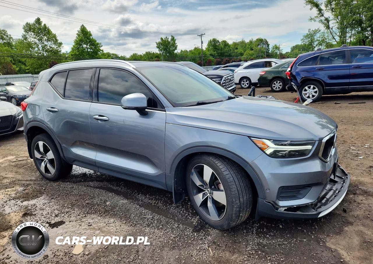 2019 Volvo Xc40 T5 Momentum VIN:YV4162XZ8K2006653 - 4
