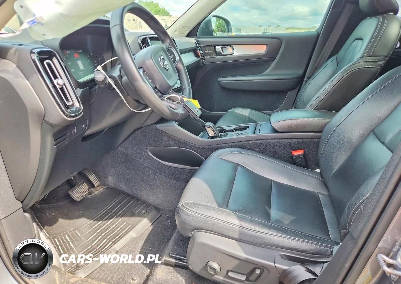 2019 Volvo Xc40 T5 Momentum VIN:YV4162XZ8K2006653 - 7