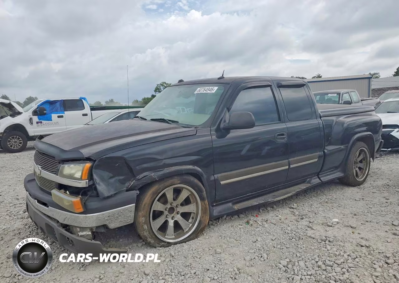 2004 Chevrolet Silverado C1500 – zdjęcie 1 z 12