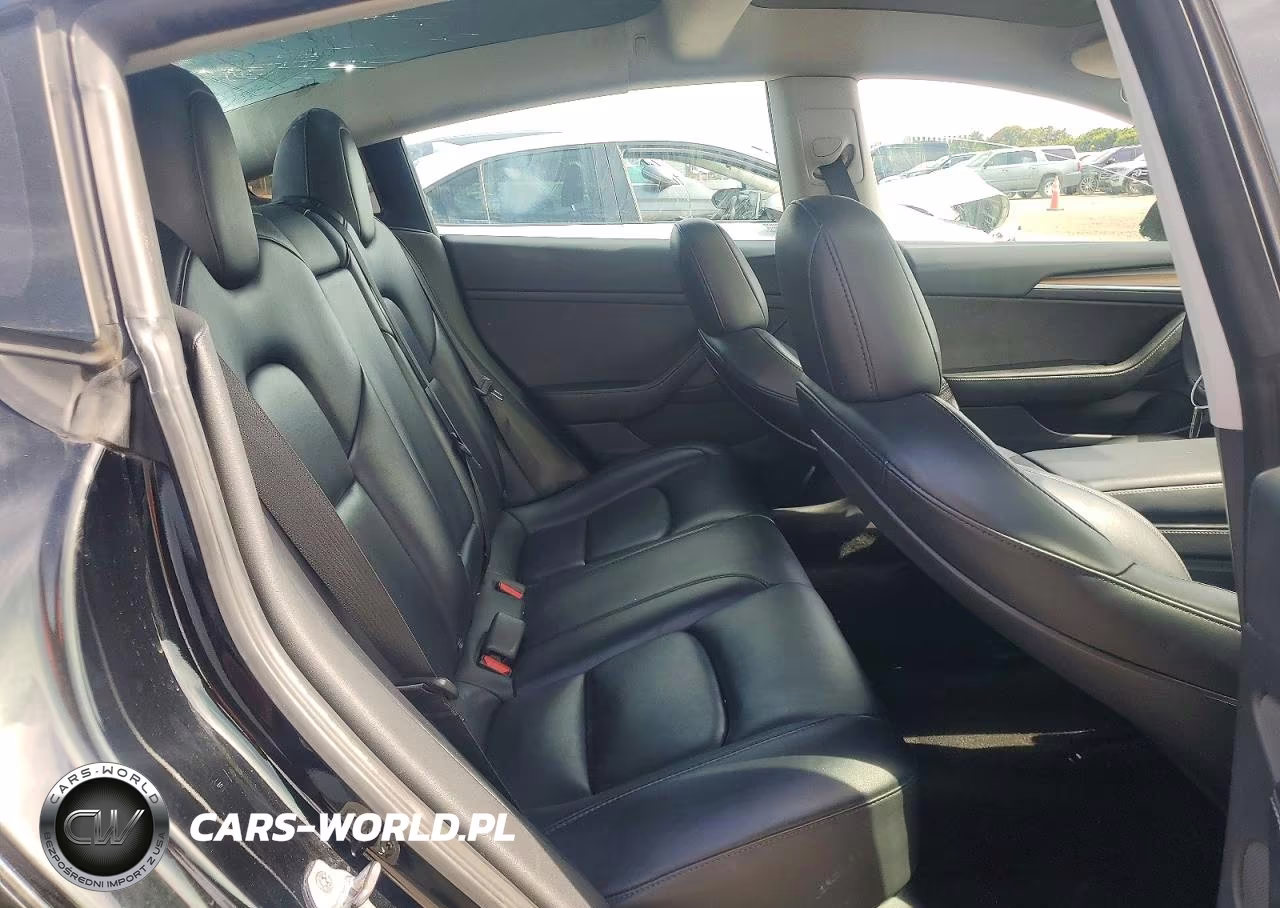 2023 Tesla Model 3 VIN:5YJ3E1EA0PF456887 - 10