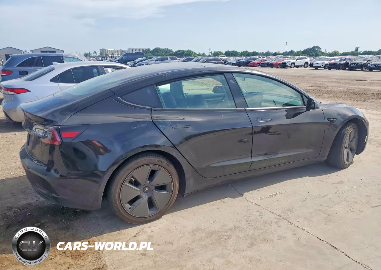 2023 Tesla Model 3 VIN:5YJ3E1EA0PF456887 - 3